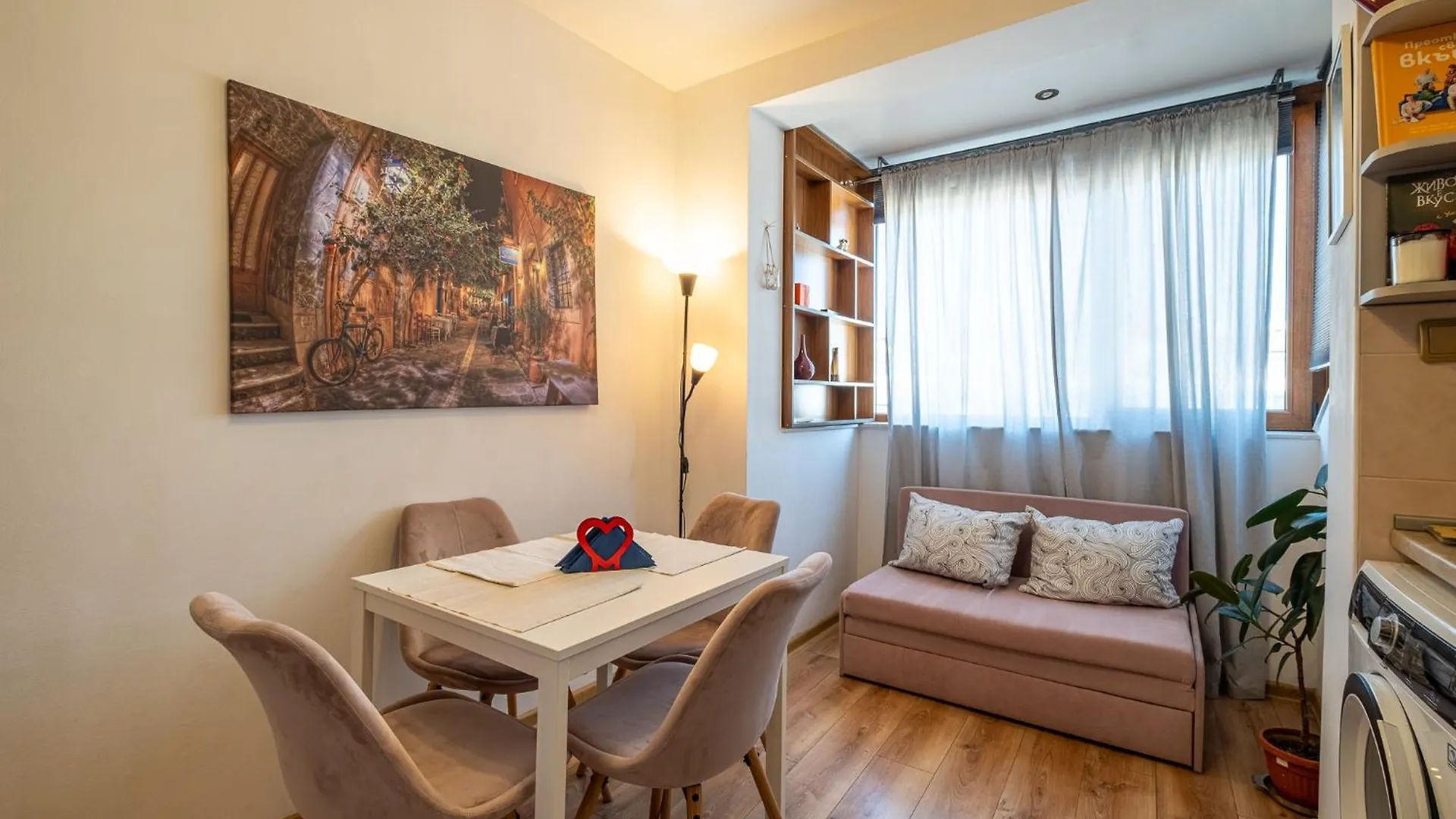 Central 1Bdrm Apartment Downtown Varna