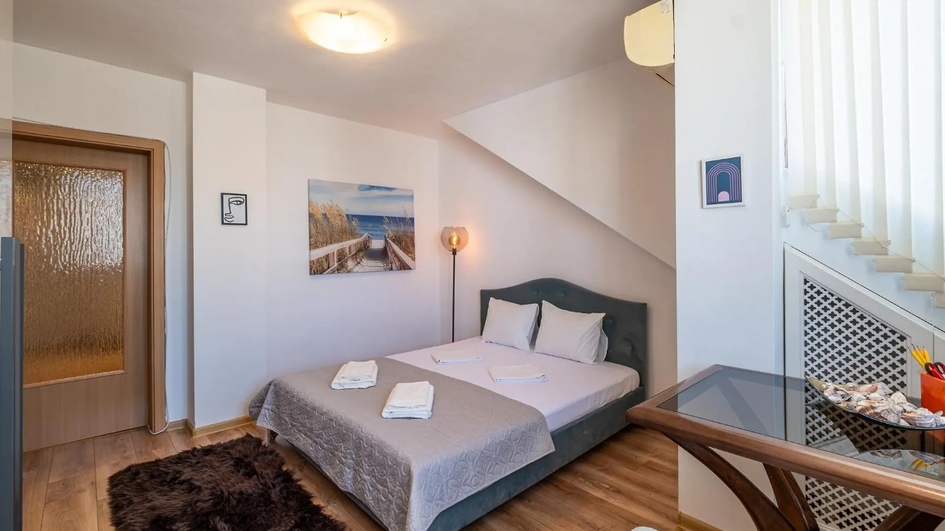 Central 1Bdrm Apartment Downtown Varna